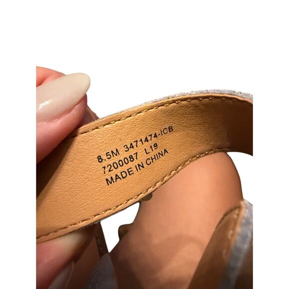 Frye and Co. Gray Suede Ankle Strap Sandals 8.5 – Boho Artisan Summer Flats - Picture 5 of 6